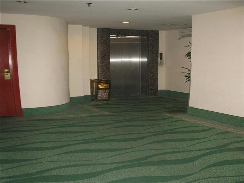 Greentree Inn Sichuan Chendu Kuan Alley And Zhai Alley Renmin Park Business Hotel تشنجدو المظهر الخارجي الصورة