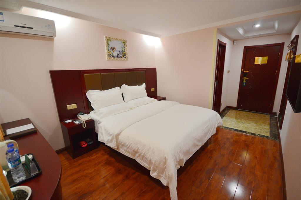 Greentree Inn Sichuan Chendu Kuan Alley And Zhai Alley Renmin Park Business Hotel تشنجدو المظهر الخارجي الصورة