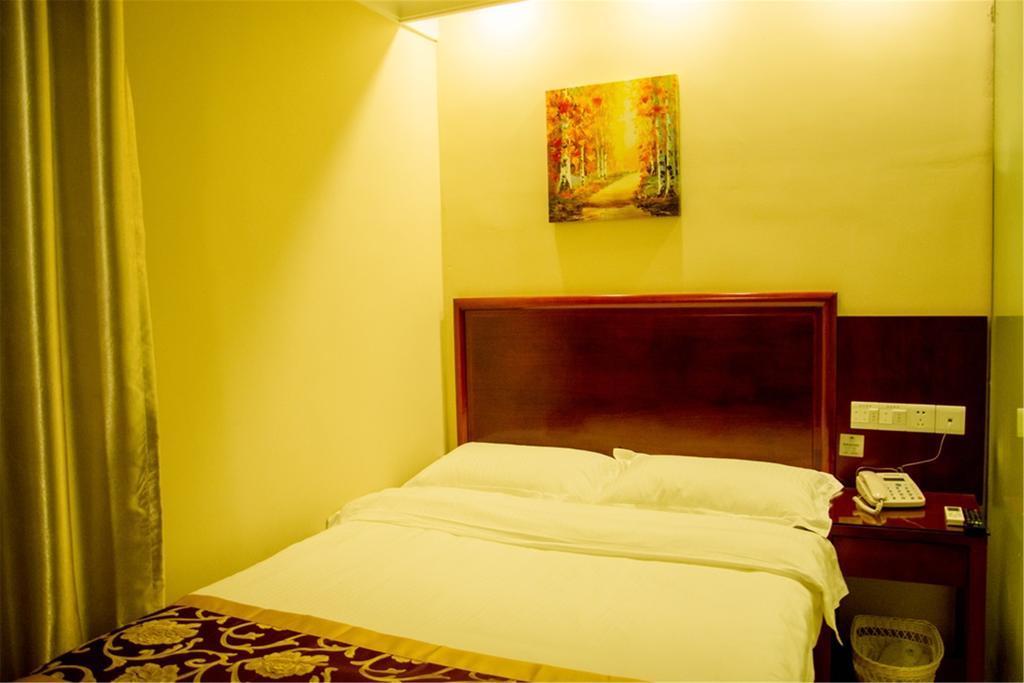 Greentree Inn Sichuan Chendu Kuan Alley And Zhai Alley Renmin Park Business Hotel تشنجدو المظهر الخارجي الصورة